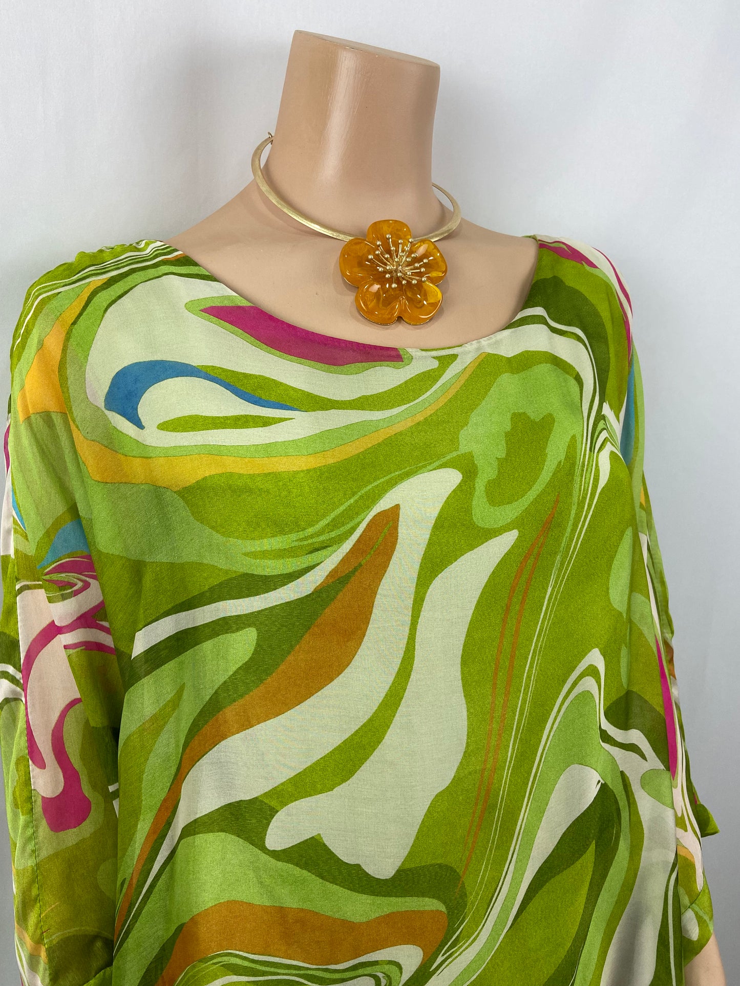 Conjunto seda estampado modelo Pintura